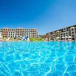 Üdülőközpont Premier 4*