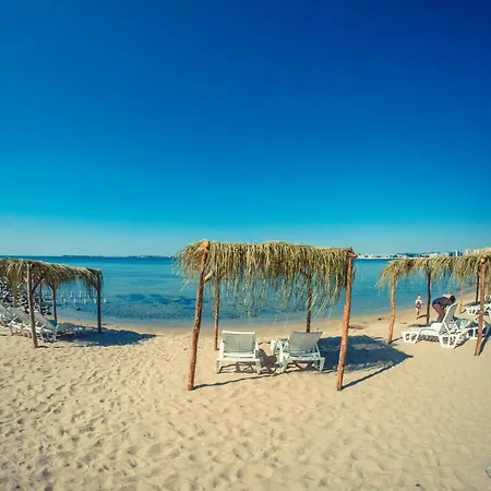 Premier Fort Beach
