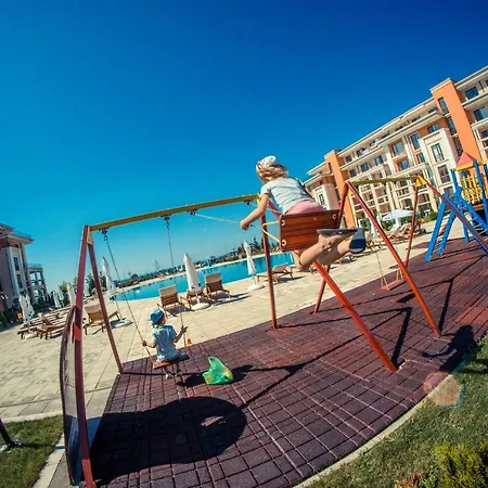 Premier Fort Beach 4*