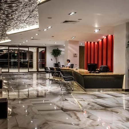 Курортный комплекс Premier 4*