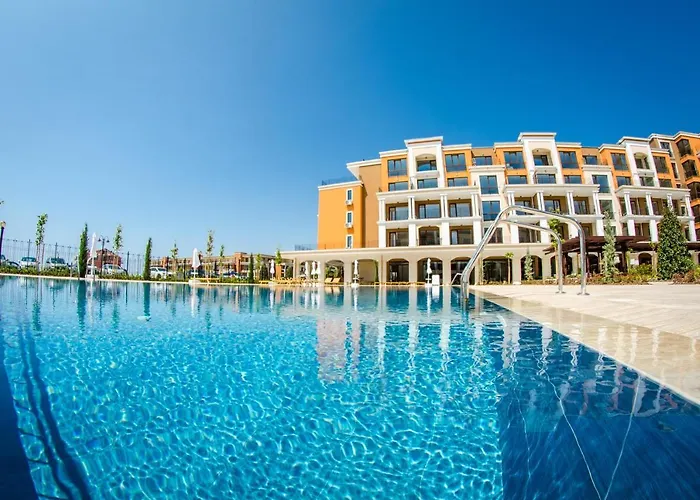 Semesteranläggning (resort) Premier 4*