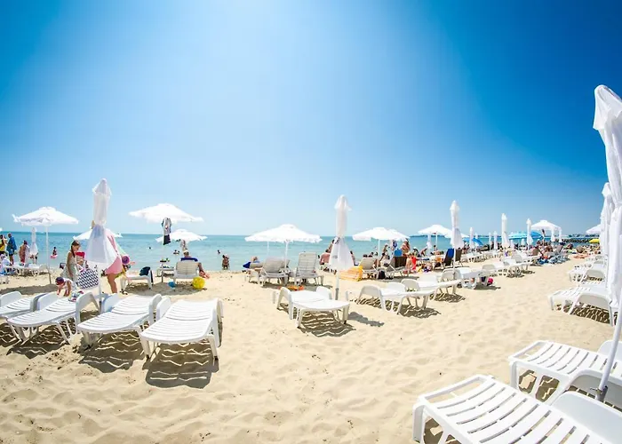 Resort Premier Fort Beach 4*