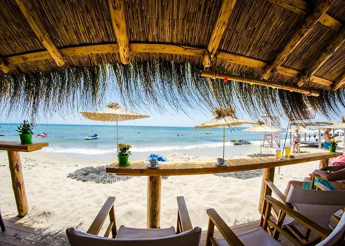 Premier Fort Beach 4*