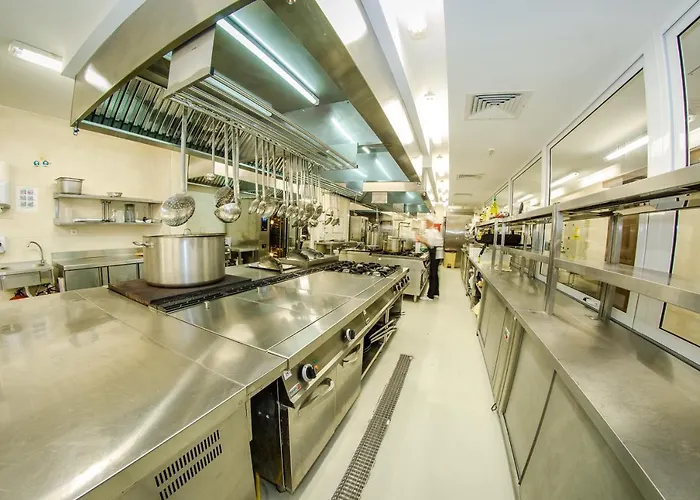 Premier Fort Beach Resort 4*