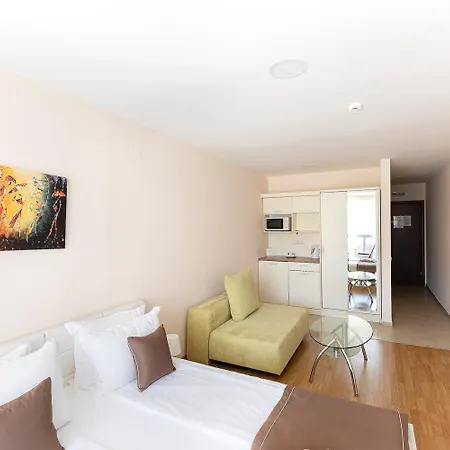 Resort Premier Fort Beach