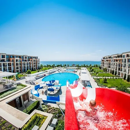 Premier Fort Beach 4*